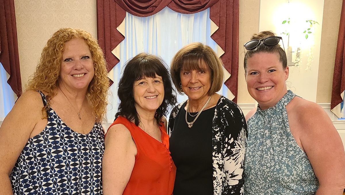 WACS Leaders Delvets